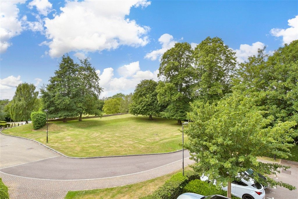 4 bed town house for saleThe Fort, Rochester, Kent ME1