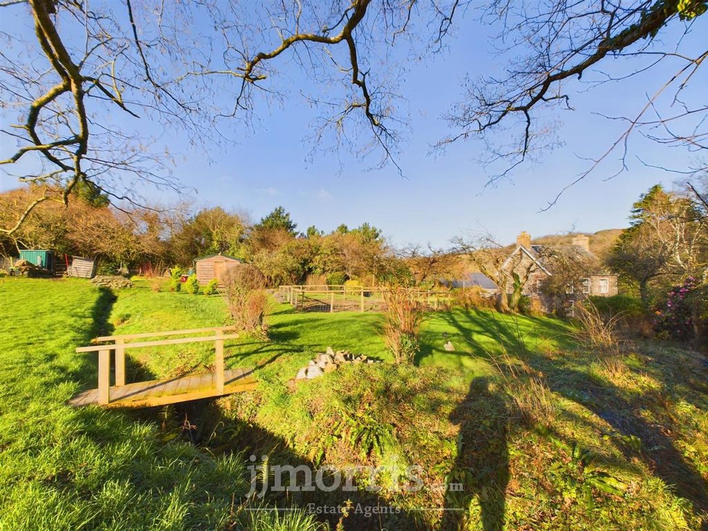 Property photo 1 of 66