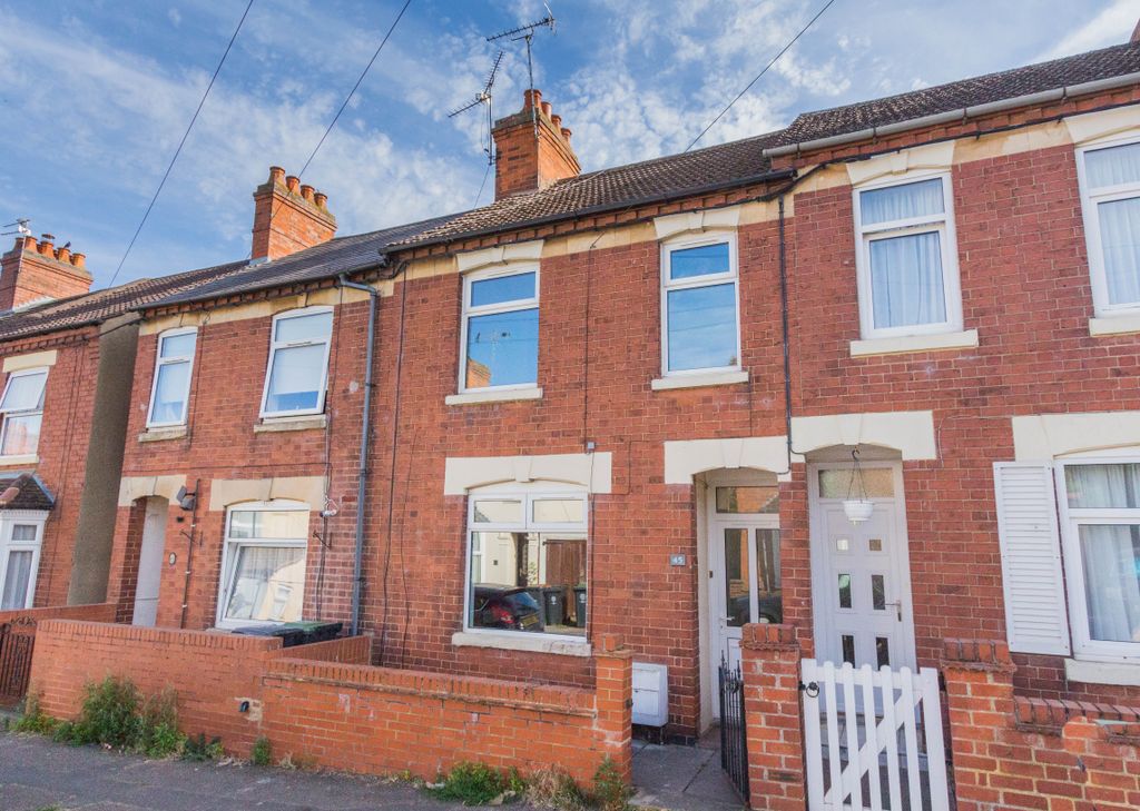 Property photo 1 of 9 Front