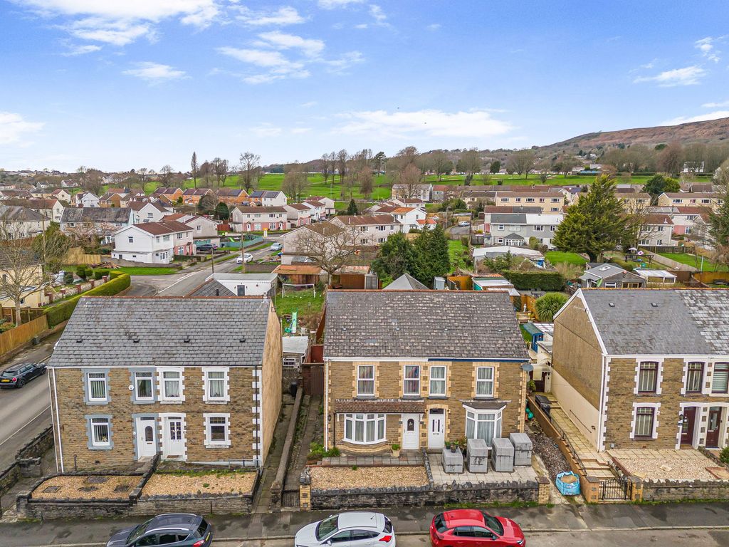 Property photo 1 of 31