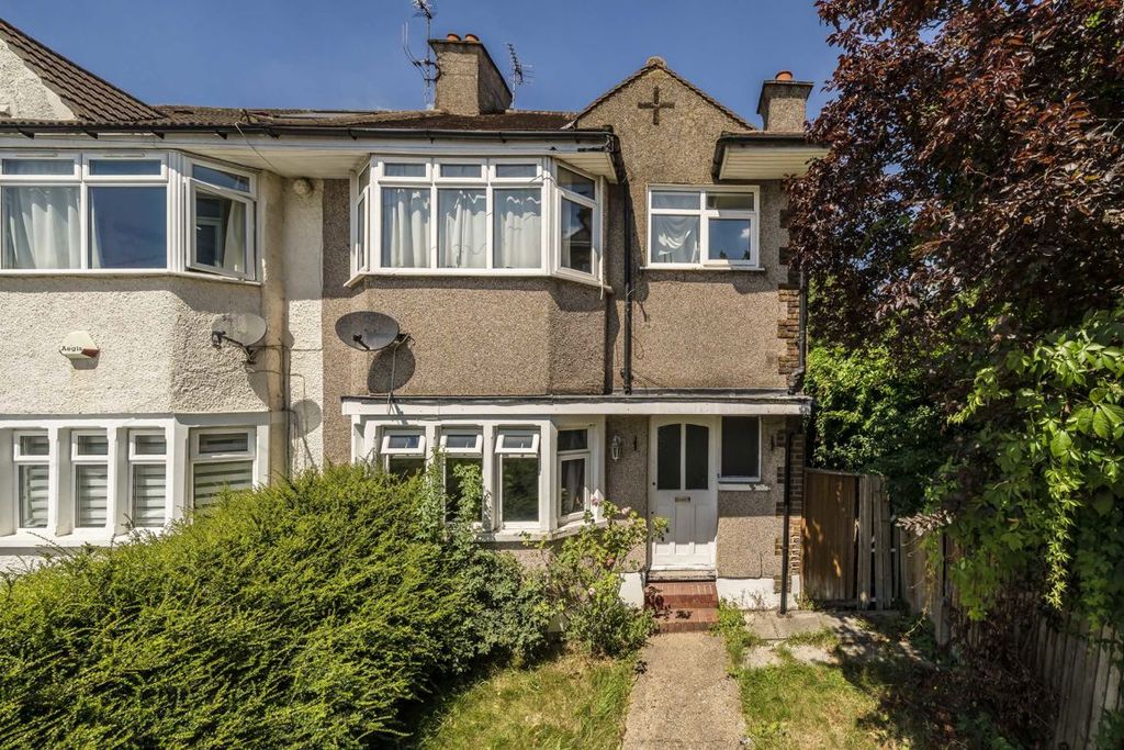 Property photo 1 of 8
