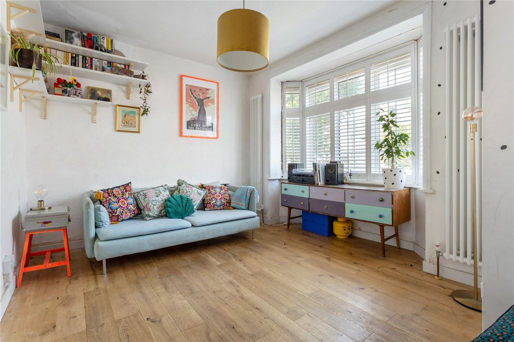 Property photo 2 of 10 Picture No. 05