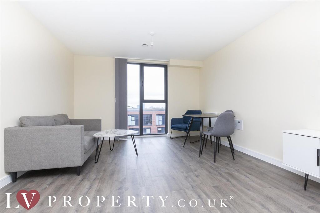 Property photo 3 of 9 N4.Jpg