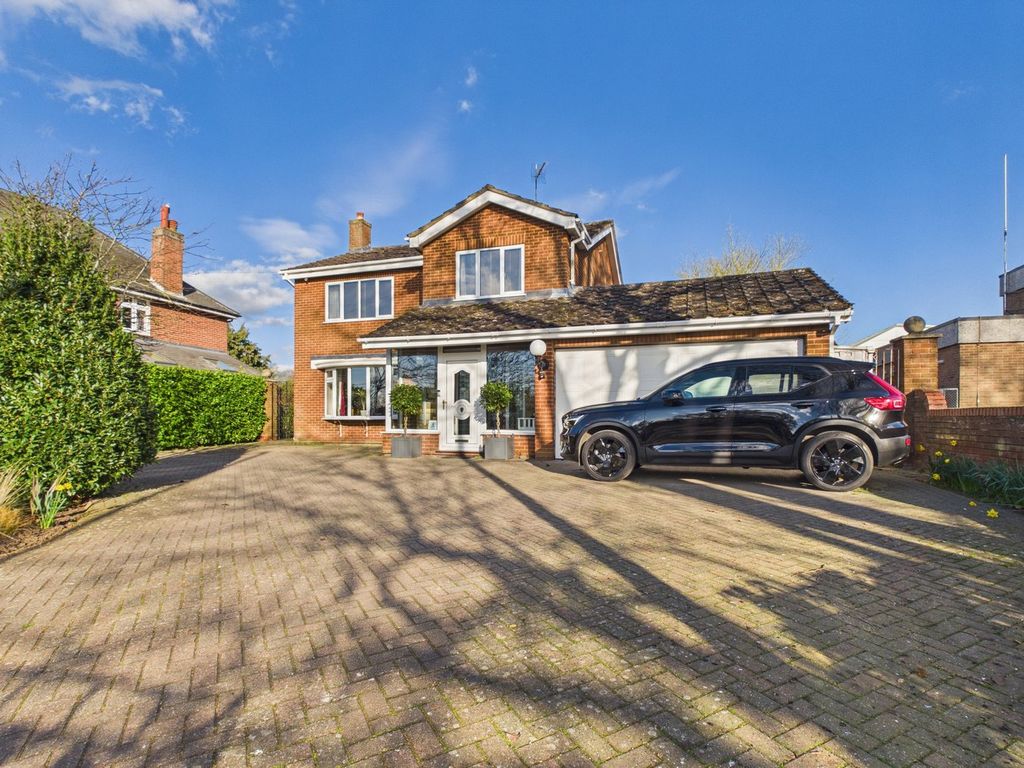 Property photo 1 of 31