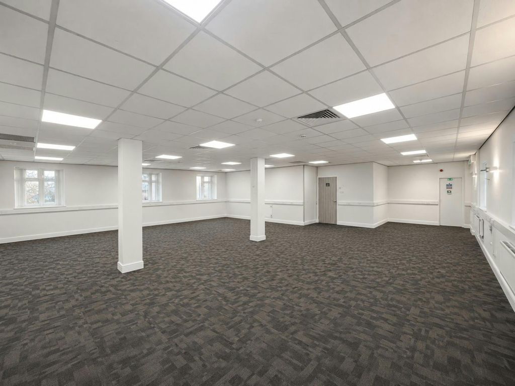 Property photo 2 of 6 Wheathampsted Interior 3 .Jpeg