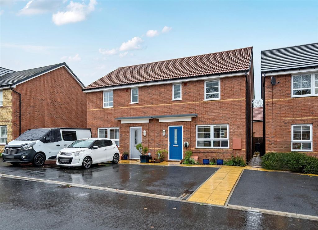 Property photo 1 of 21 1-6917176123F9c-1381012-21-6916Fa5B222E8-1.Jpg