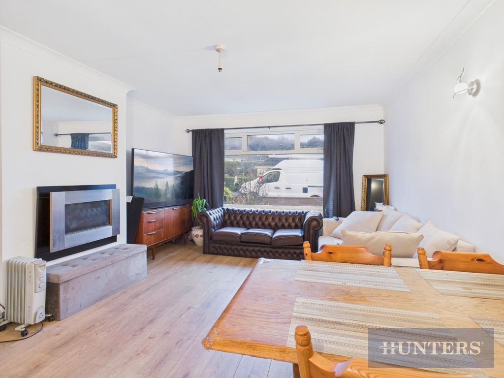 Property photo 3 of 13 Cam05316G0-Pr0299-Still002.Jpg