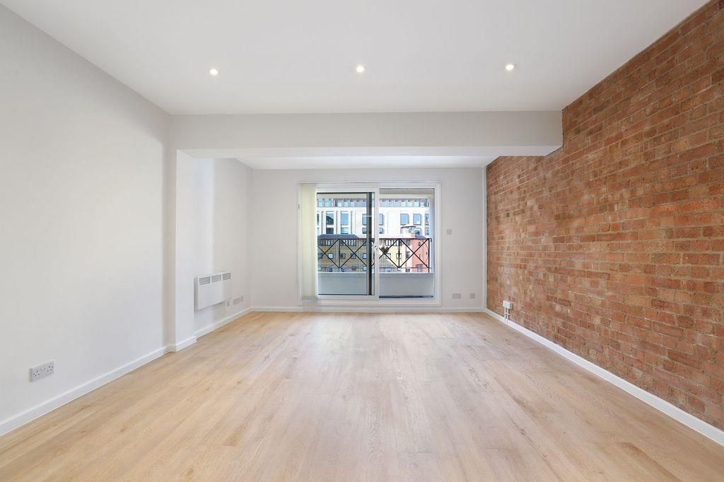 Property photo 2 of 17 Art7v7Rq.Jpeg