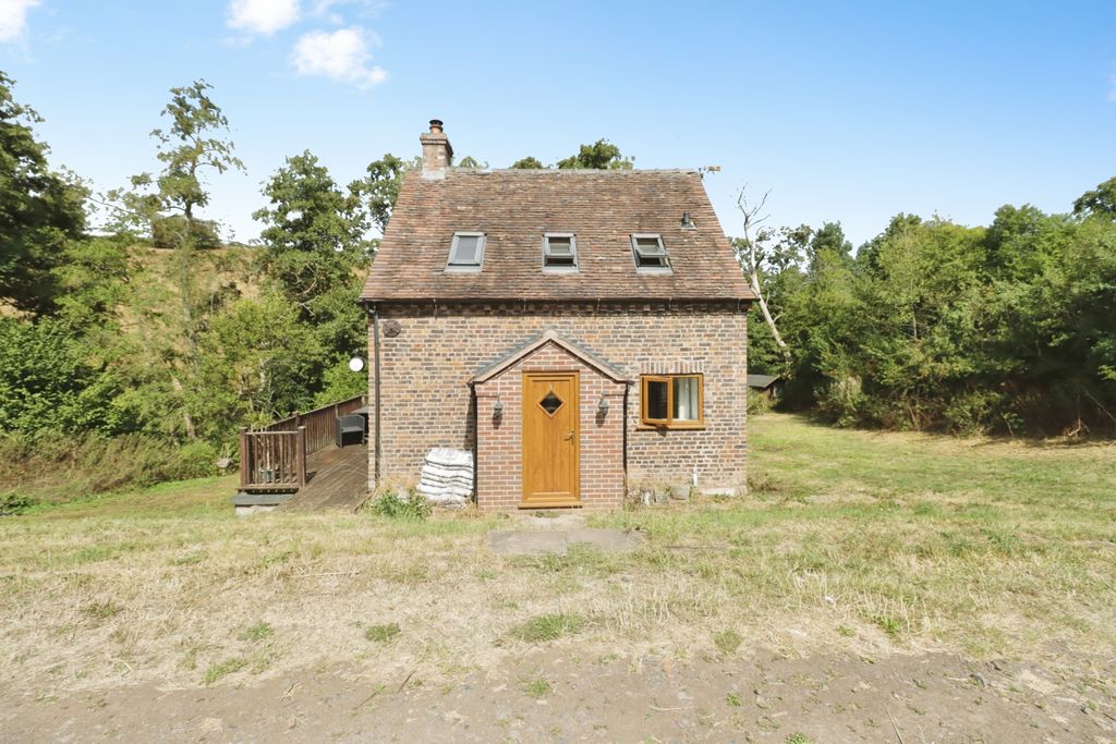 Property photo 1 of 25 Front