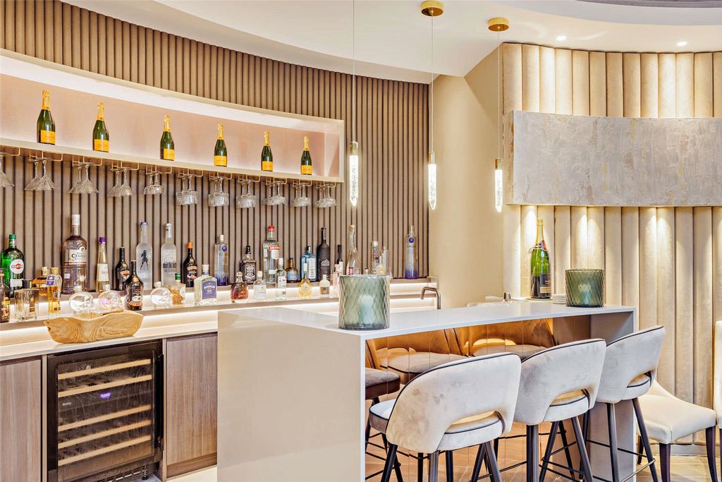 Additional image 9 of 3 bed detached house to rentSt. Margarets Road, Altrincham, Greater Manchester WA14