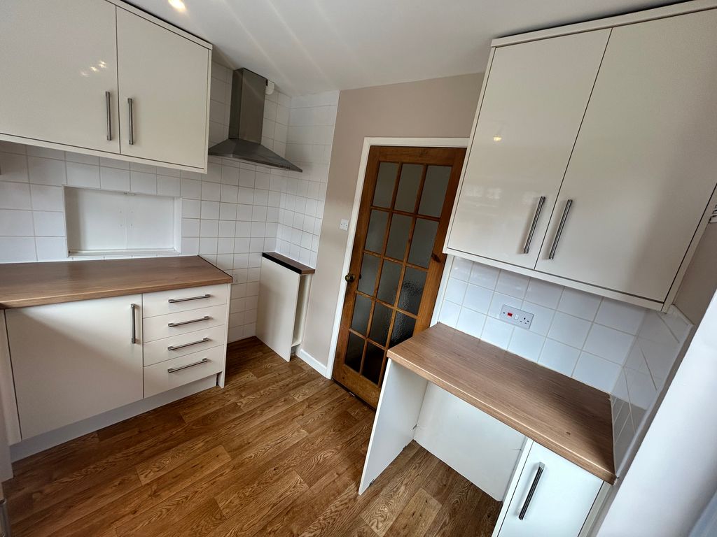 Property photo 3 of 11 Img_4627