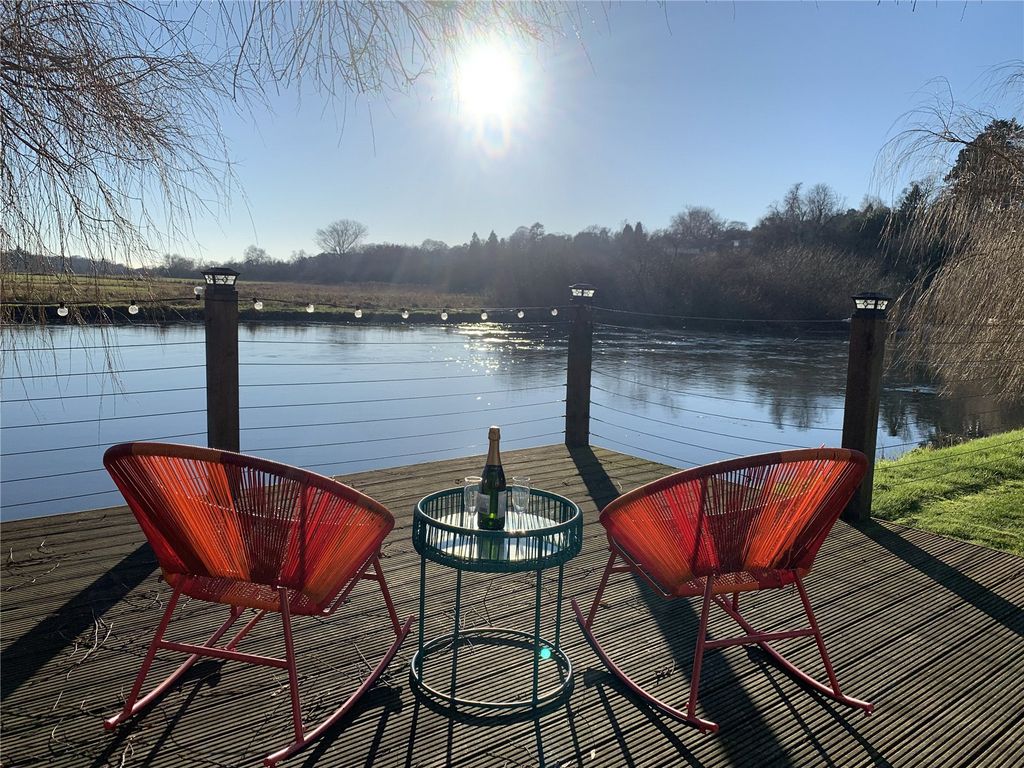 Property photo 1 of 21 Picture No. 12