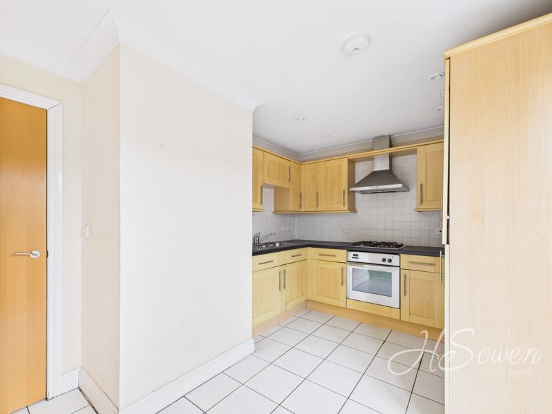 Property photo 2 of 10 Photo 10
