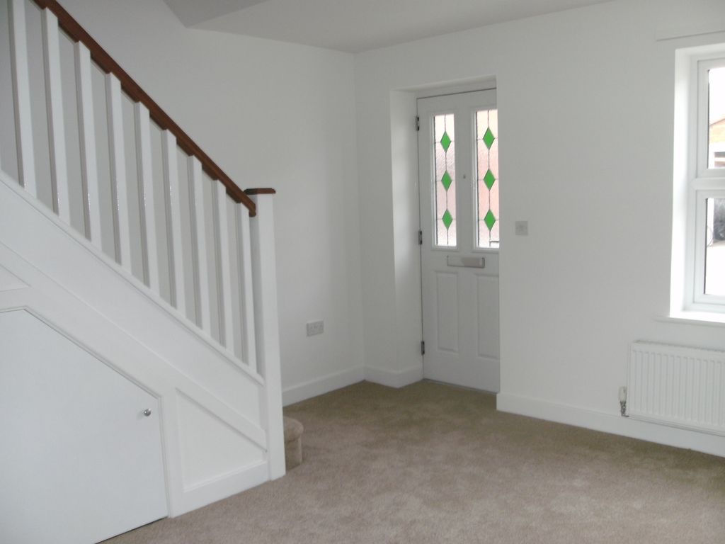 Property photo 2 of 8