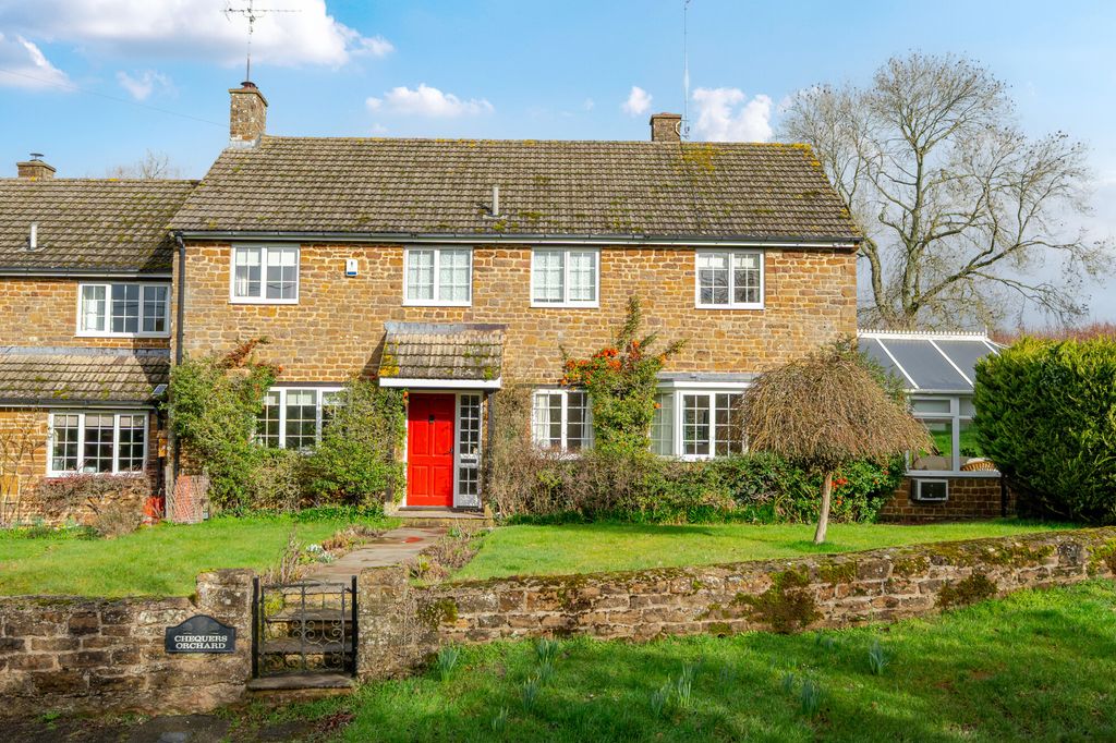 Property photo 1 of 14