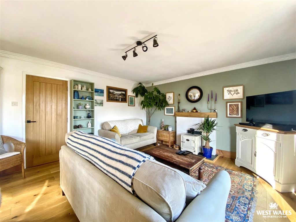 Property photo 3 of 24 Img_0198.Jpg