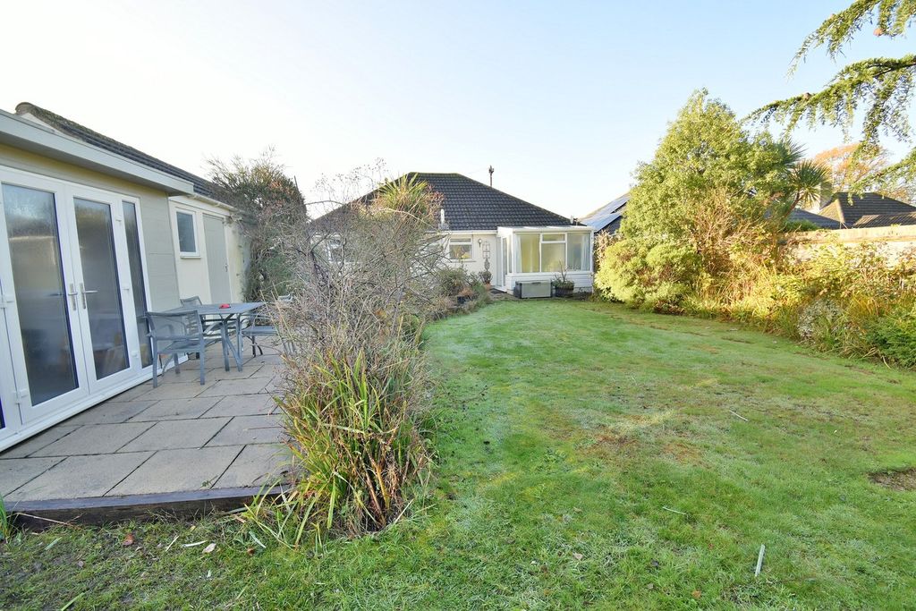 Property photo 2 of 21