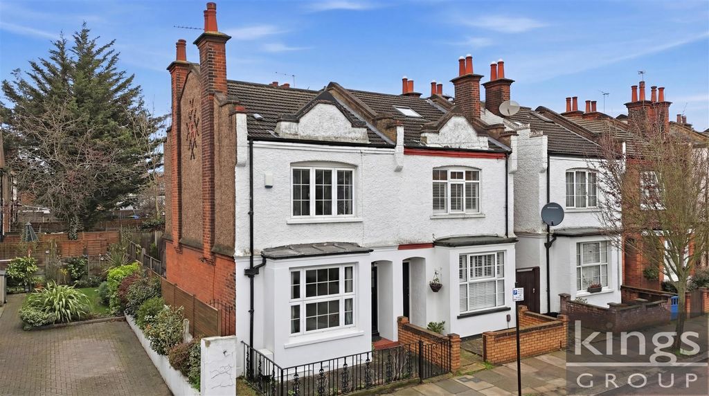 Property photo 1 of 18