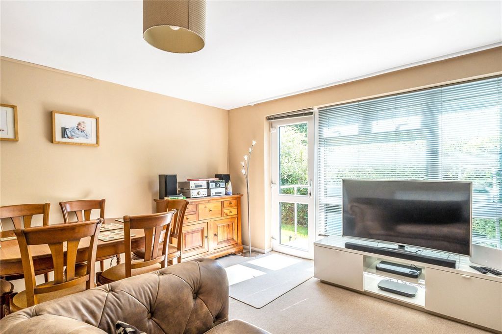 Property photo 1 of 10 Picture No. 07