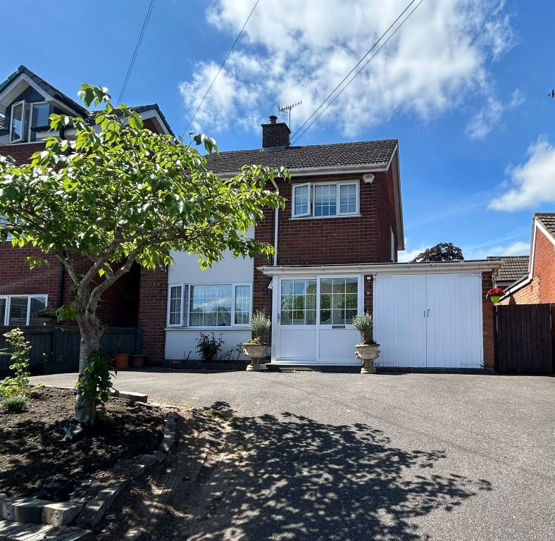 Property photo 2 of 24