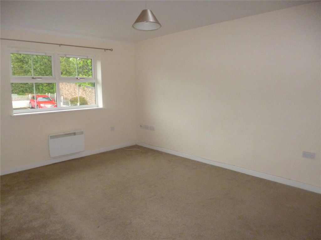 Property photo 2 of 5 Picture No. 04