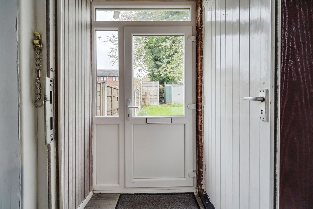 Property photo 3 of 20 Pbox-Img.Jpg