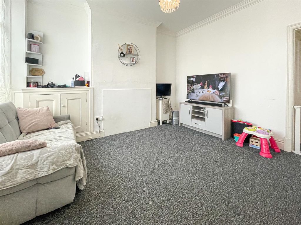 Property photo 2 of 14 Image 13.Jpg