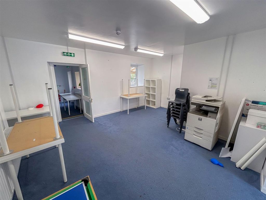 Property photo 3 of 19 Img_9252.Jpg