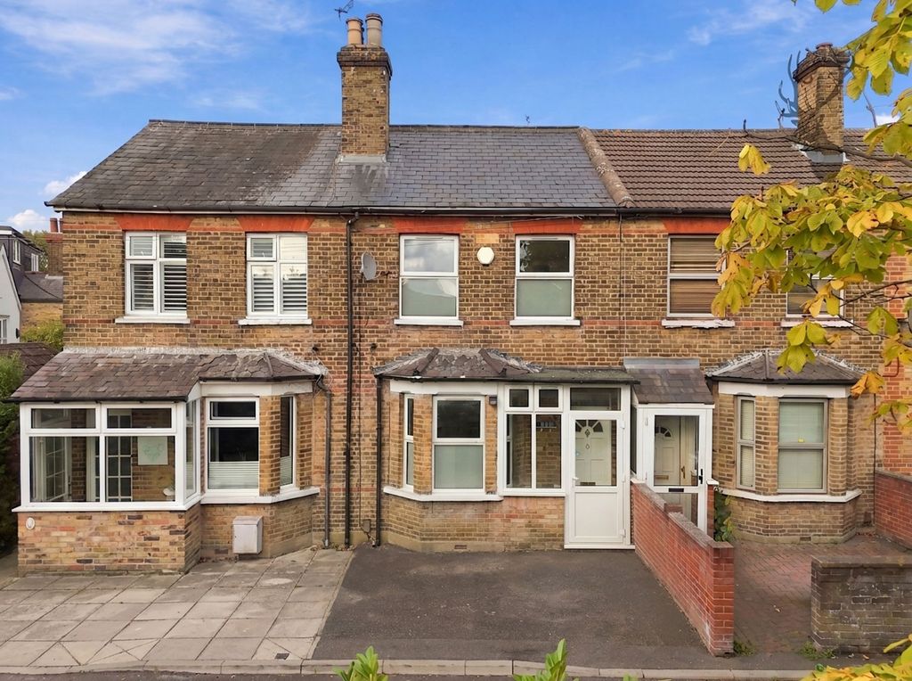Property photo 1 of 12