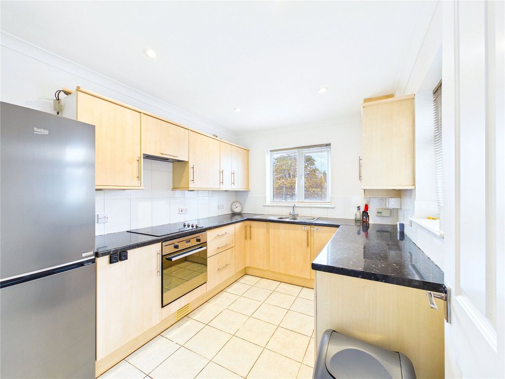 Property photo 2 of 12 Picture No. 04