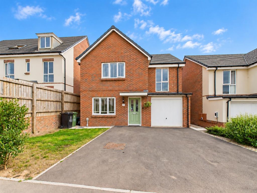 Property photo 1 of 16