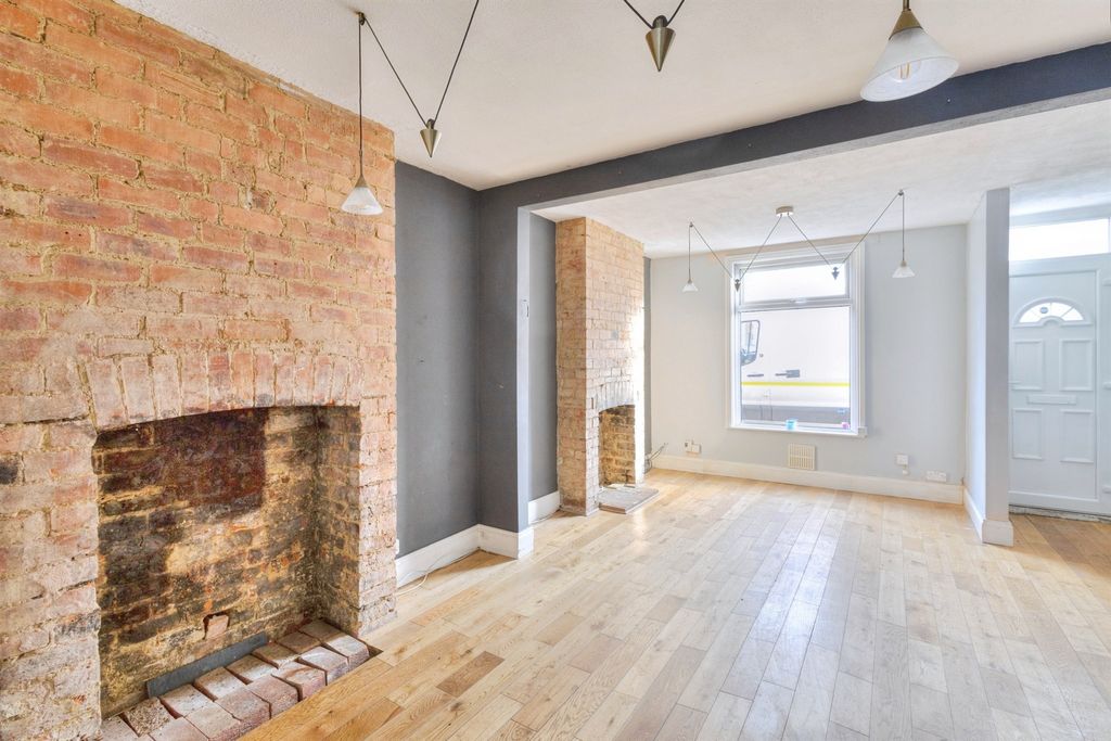 Additional image 18 of 2 bed terraced house for saleNewington Road, Northampton NN2