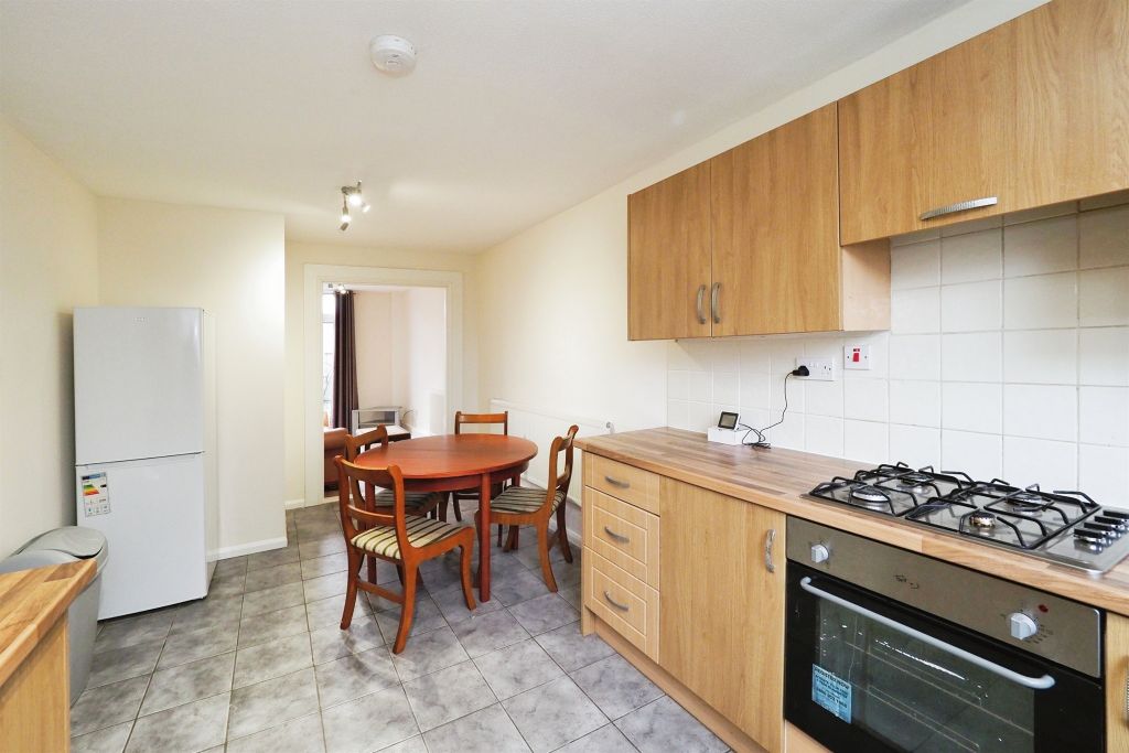 Property photo 3 of 17