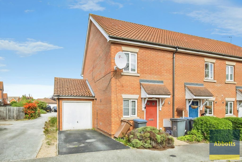 Property photo 2 of 10