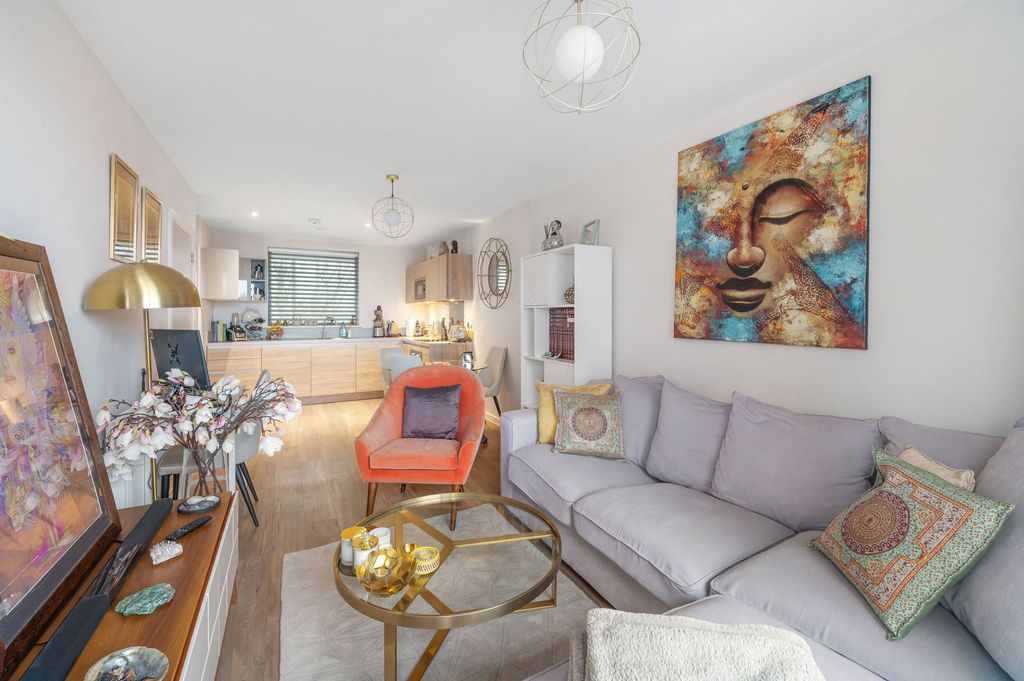 Property photo 2 of 15