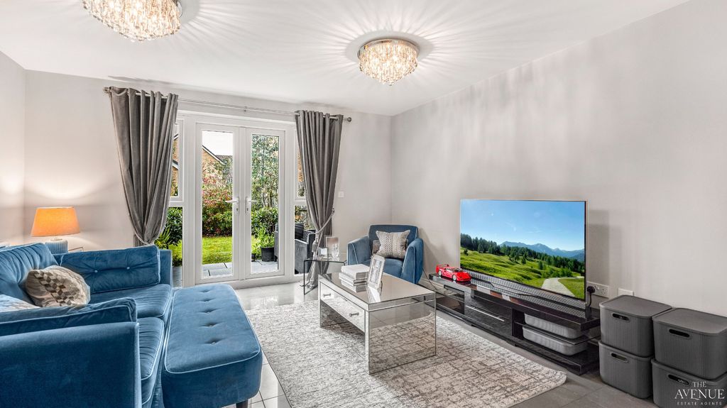 Property photo 2 of 29 3814213