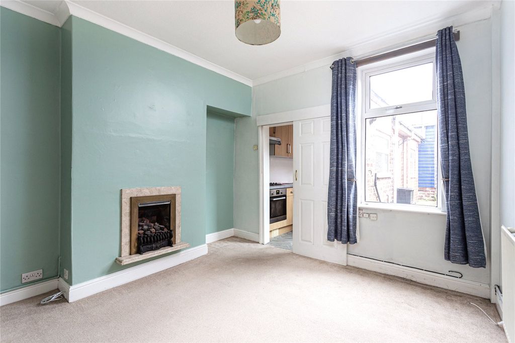 Property photo 2 of 10 Photos