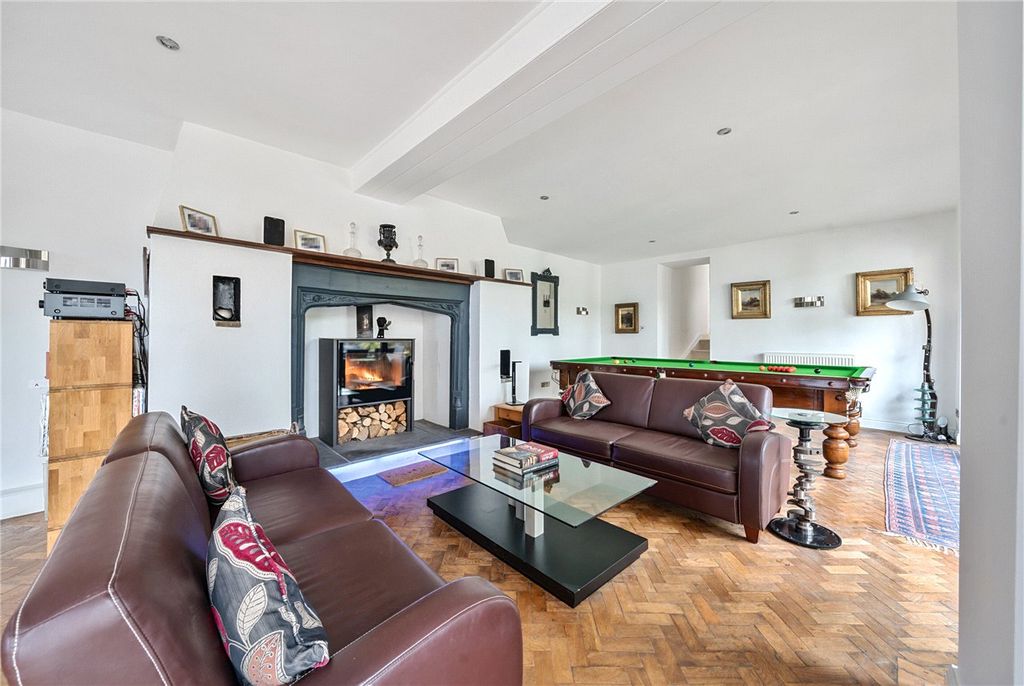 Property photo 3 of 51 Picture No. 08