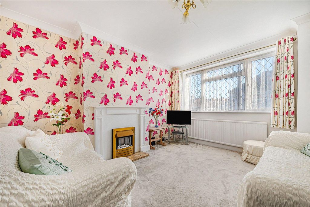 Property photo 2 of 12 Picture No. 10