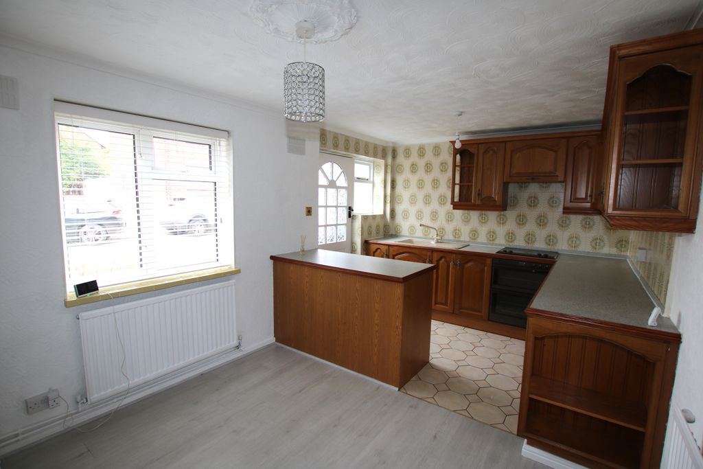 Property photo 3 of 11 116Pennymeadf