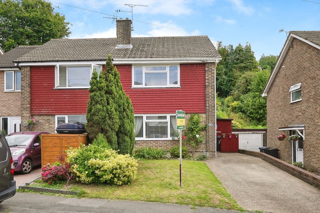 Property photo 1 of 17 Photo