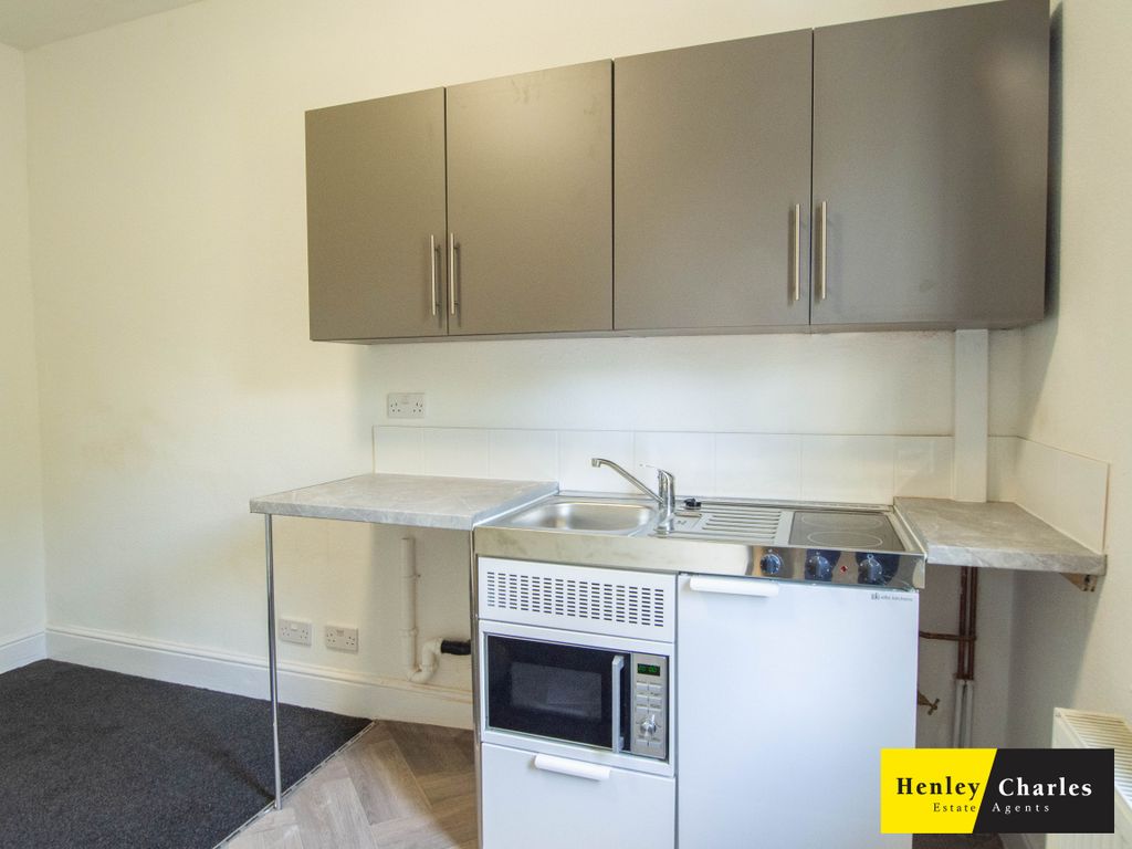 Property photo 3 of 4 P4297022