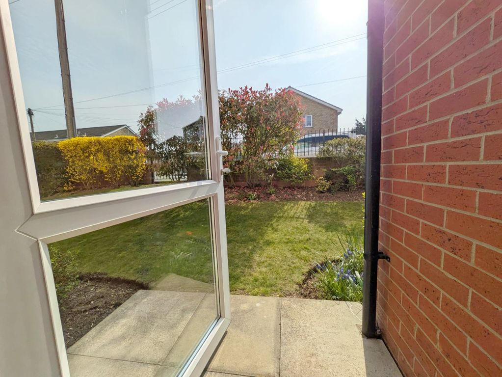 Property photo 1 of 11 4308200