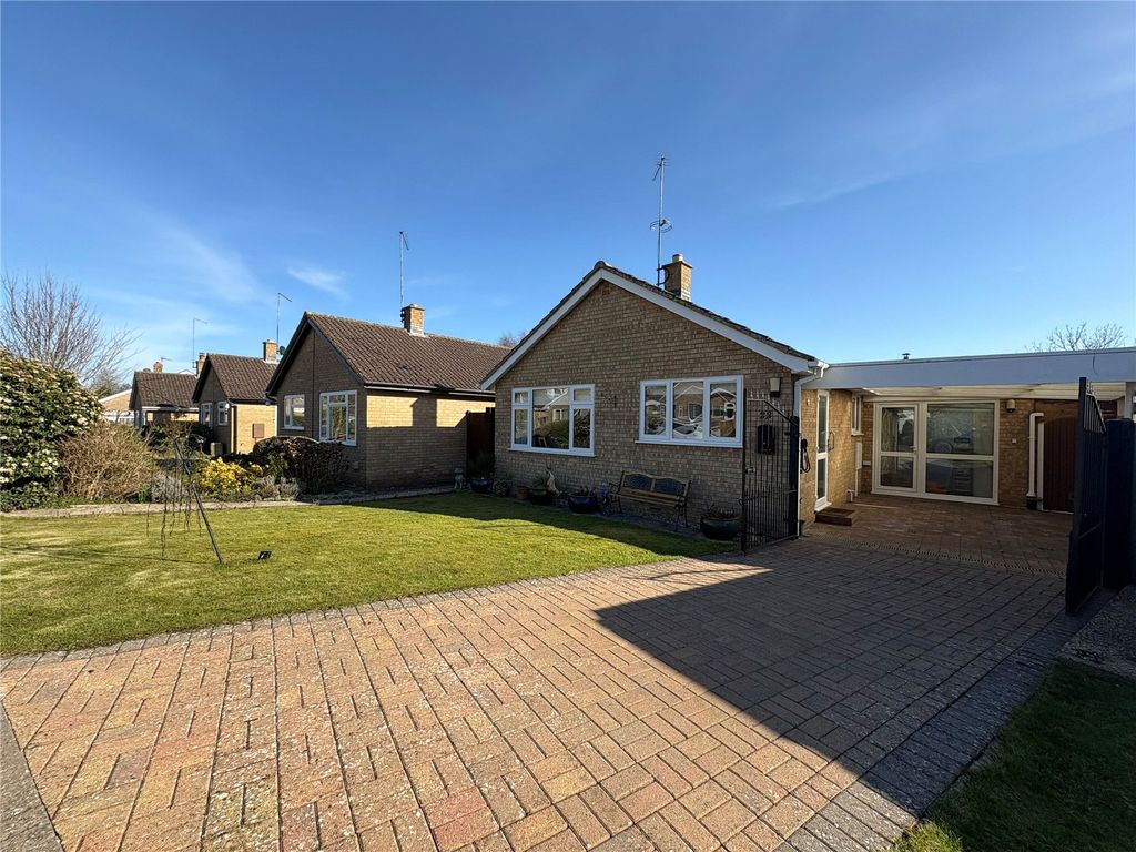 Property photo 1 of 28 Picture No. 03