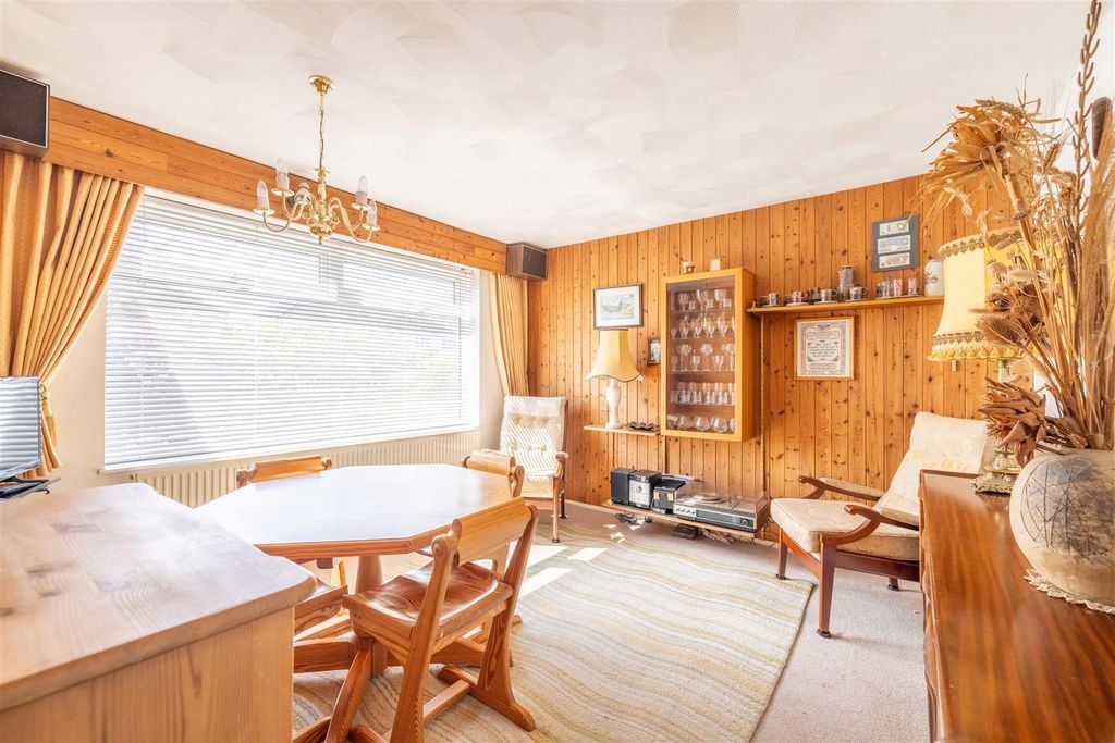Property photo 3 of 15 06Rw (9 Of 19).Jpg