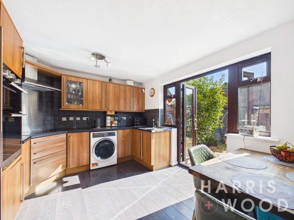 Property photo 2 of 20 5345872