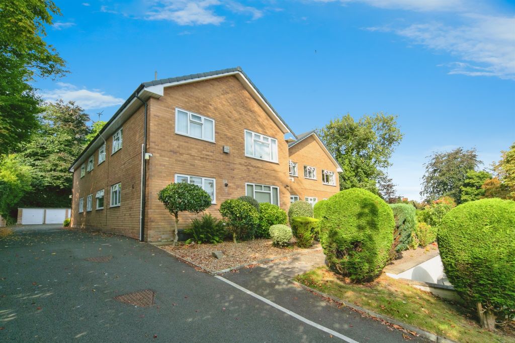 Property photo 1 of 17