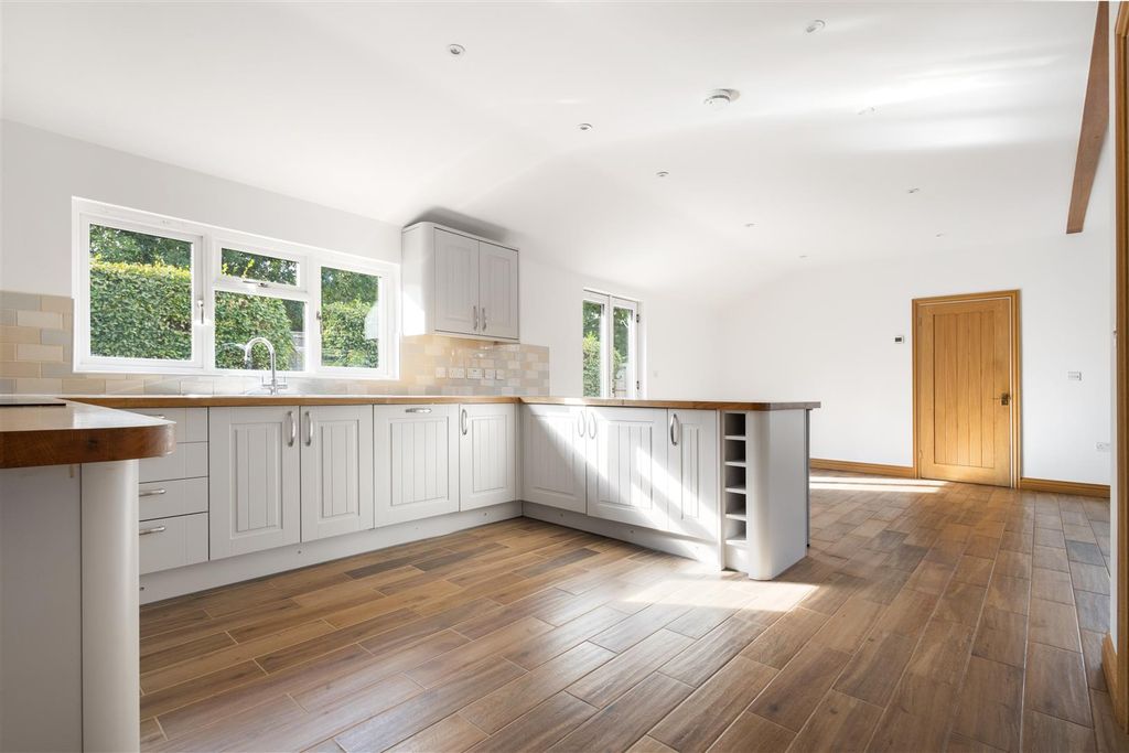 Property photo 3 of 21 825A8022.Jpg