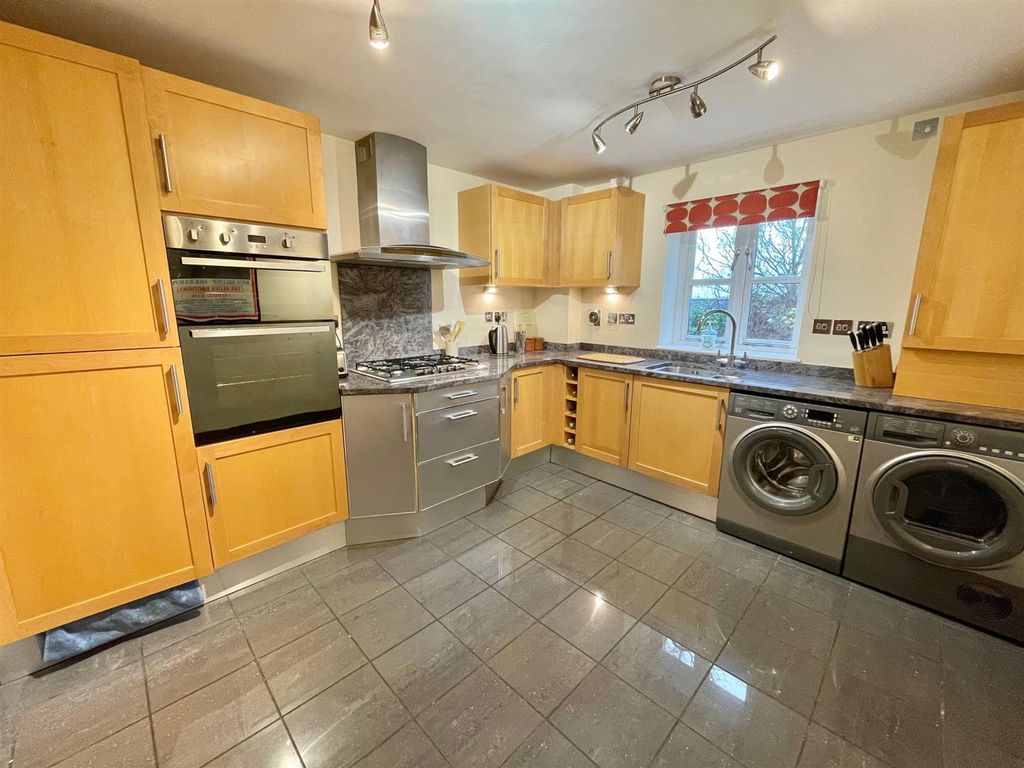 Property photo 2 of 11 Img_0772.Jpg