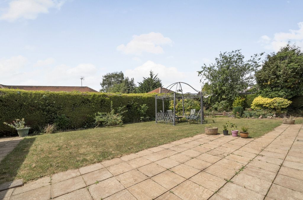 Property photo 2 of 23 13158722685d82E4B3Ffd